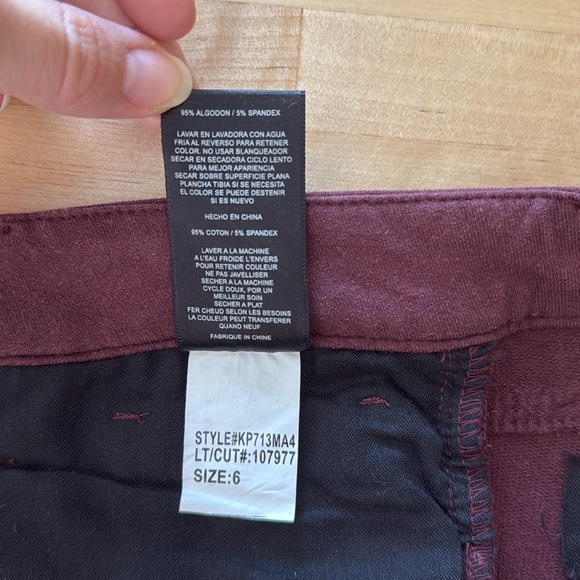 NWT Kut from the Kloth Mid-Rise Jennifer Ultra Skinny French Terry Knit Jeans, 6 - Picture 11 of 11